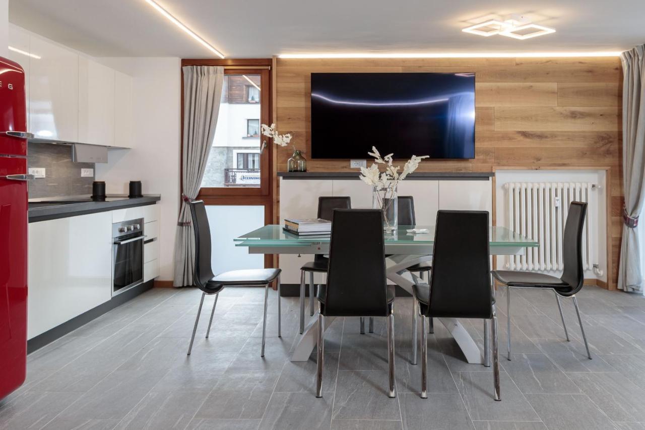 Hellochalet - The One - Garage, Bootdryer, Home Theatre With Subwoofer, Netflix, Hydromassage Turkish Bath Breuil-Cervinia Exterior foto